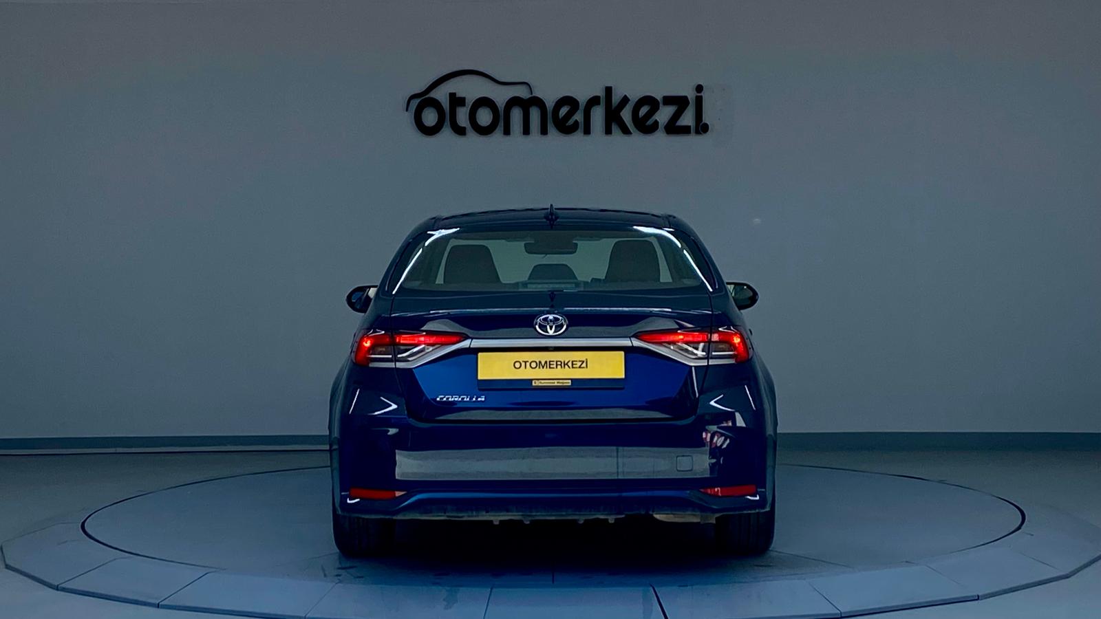 TOYOTA COROLLA 4